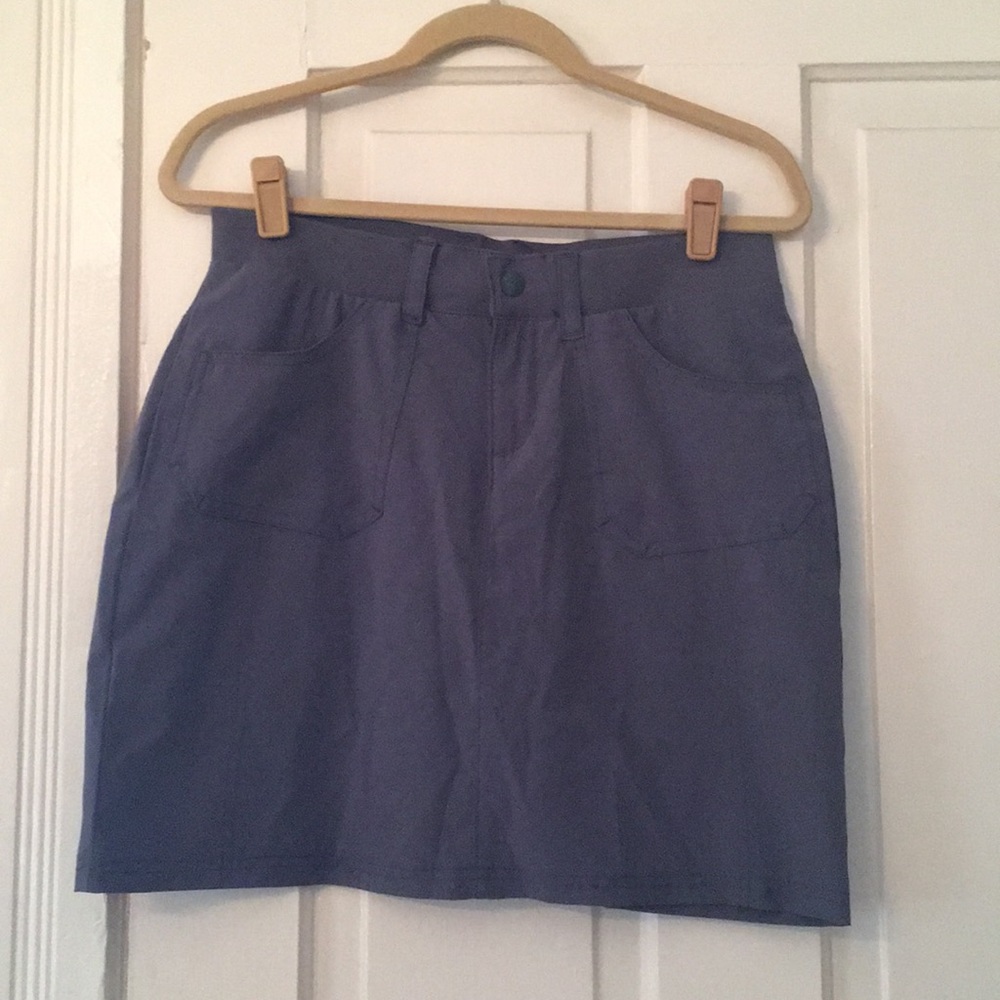 Hiking/active skirt